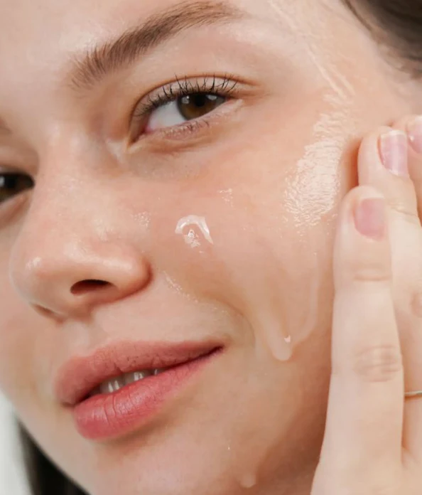 Spray & Stay Hydrated Set - Image 3